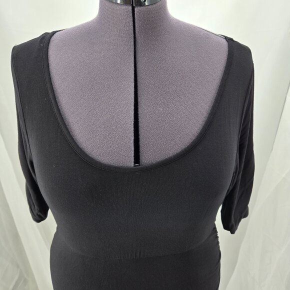 76-27 Torrid Supersoft Bodycon Black Ruched Knit T-Shirt Dress Size 1 (14/16) - Picture 2 of 14